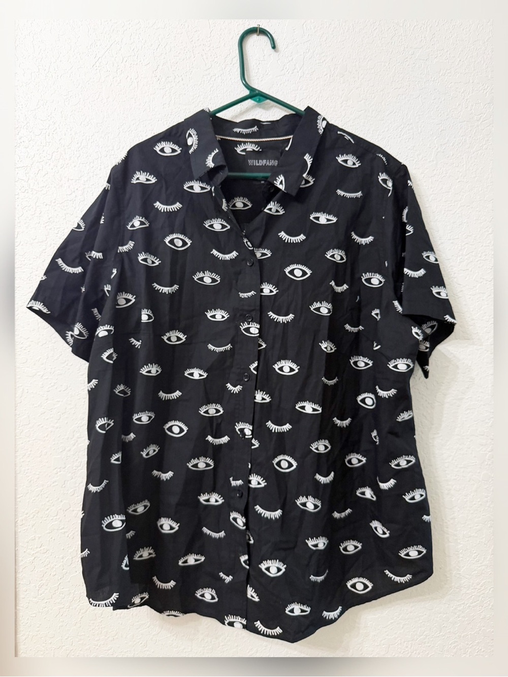 Wildfang THE ESSENTIAL BUTTON UP Short-Sleeve Black Eye-Print Size 3X - Picture 2 of 11